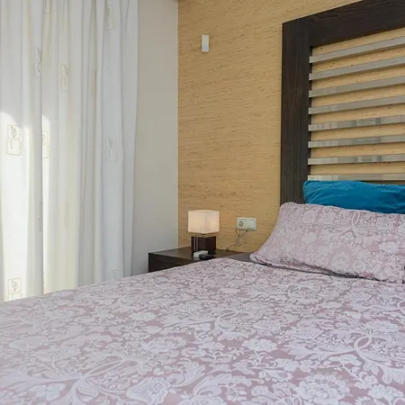 Riviera Villa *